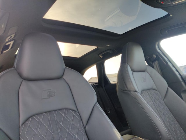 Audi S6 Avant Quattro