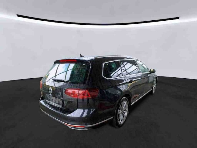 Volkswagen Passat DSG R-Line Variant