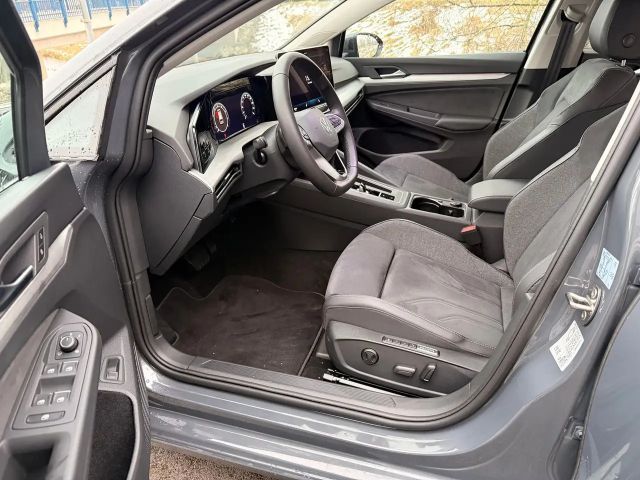 Volkswagen Golf Business DSG Variant