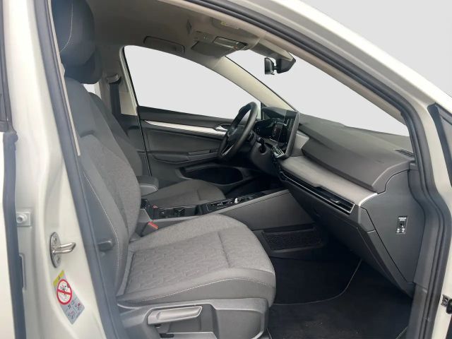 Volkswagen Golf 1.5 TSI DSG Variant