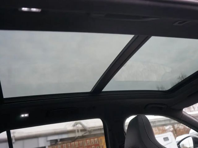 Volkswagen Passat 2.0 TDI R-Line Variant