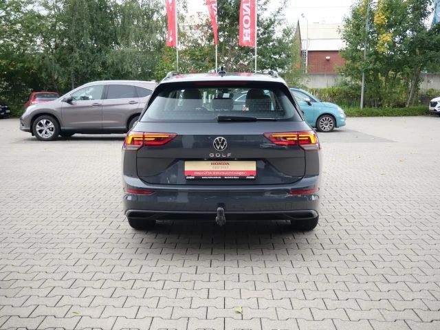 Volkswagen Golf 1.5 TSI Life Variant
