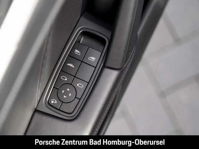 Porsche 992 Cabrio Carrera S