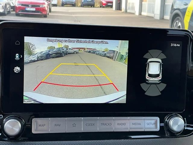 Hyundai Kona 64 kWh Electric