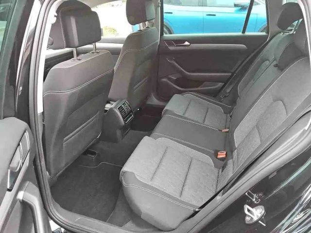 Volkswagen Passat 1.5 TSI Business DSG
