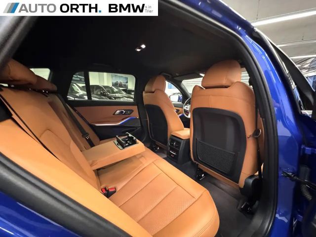 BMW 320 320d M-Sport Touring xDrive