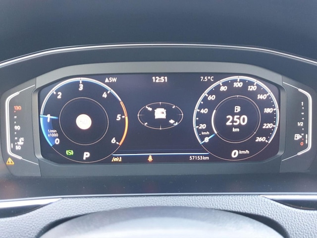 Volkswagen Passat 2.0 TDI Business DSG Variant