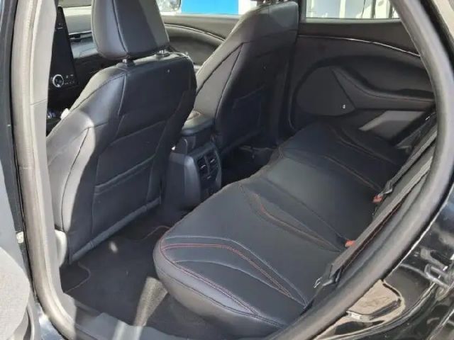 Ford Mustang Mach-E AWD