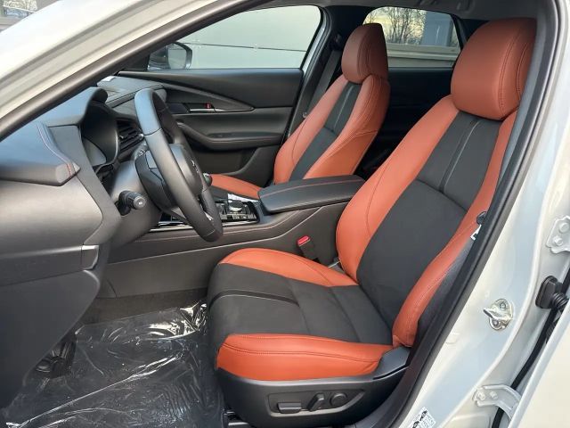 Mazda CX-30 Nagisa 140 Metallic