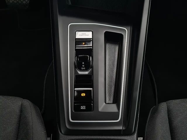 Volkswagen Golf DSG Life Variant