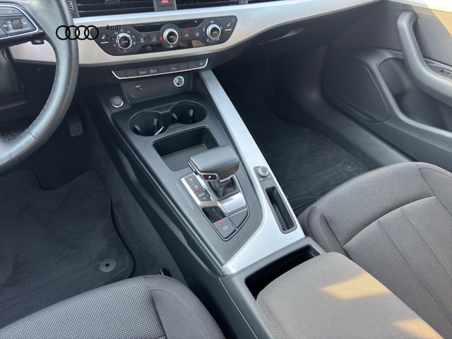Audi A4 35 TFSI Avant S-Tronic