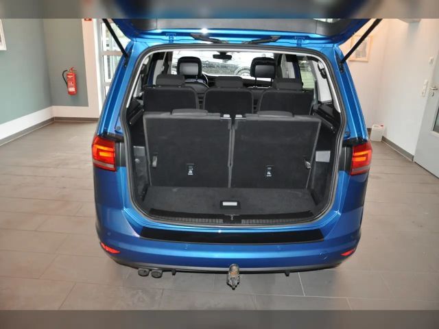 Volkswagen Touran 2.0 TDI Highline R-Line