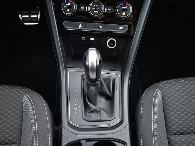 Volkswagen Touran Touran Active 110kW *LED*AHK*NAVI*SitzH*EPH*