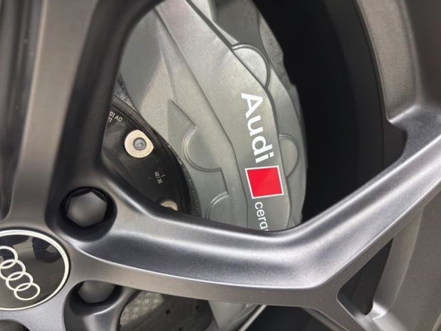 Audi A6 e-tron Avant Performance Quattro