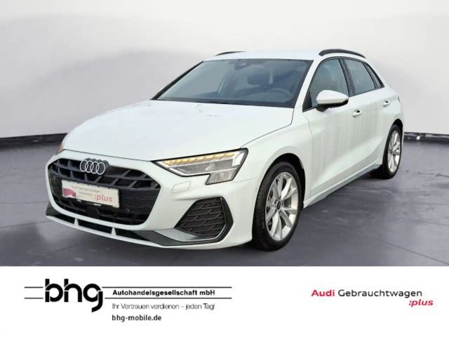 Audi A3 30 TFSI S-Line S-Tronic Sedan
