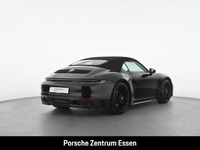 Porsche 992 4 Cabrio Carrera GTS