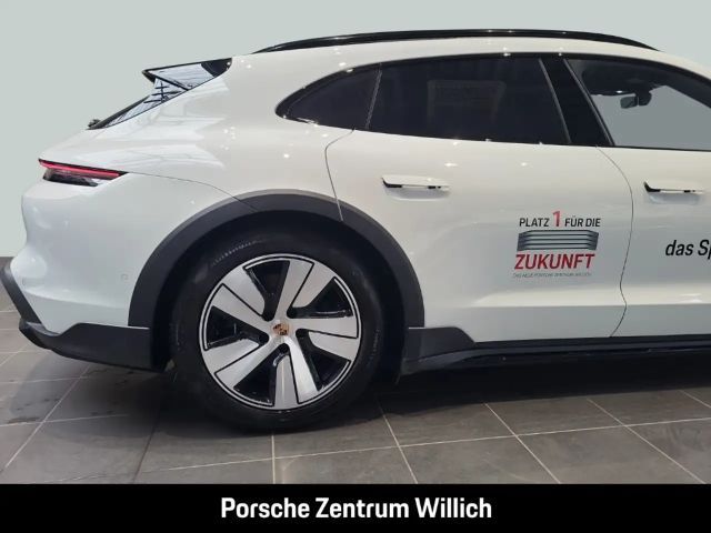 Porsche Taycan 4S Cross Turismo