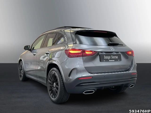 Mercedes-Benz GLA 220 4MATIC AMG Line