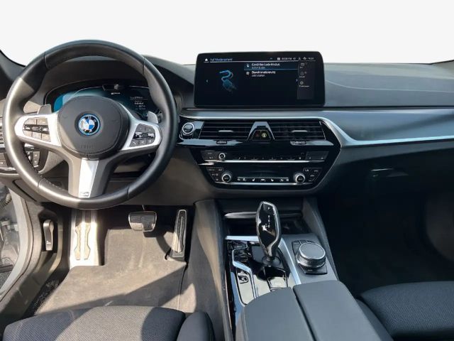 BMW 530 530e Touring