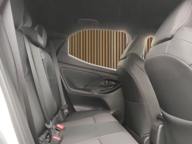 Toyota Yaris Hatchback Hybride Style
