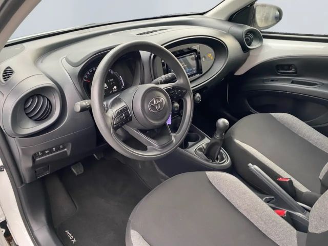 Toyota Aygo X Hatchback Play X-play