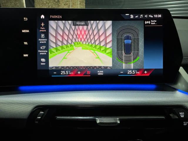 BMW X1 xDrive23d (U11) // M-PAKET // AHK // 1. BESITZ //