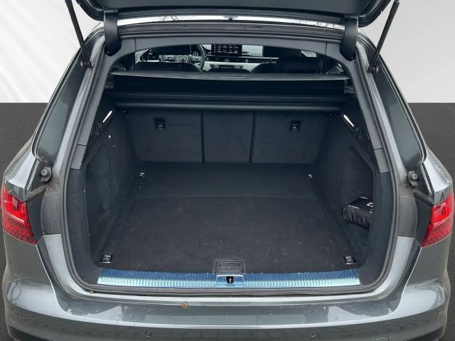 Audi A4 35 TFSI S-Line