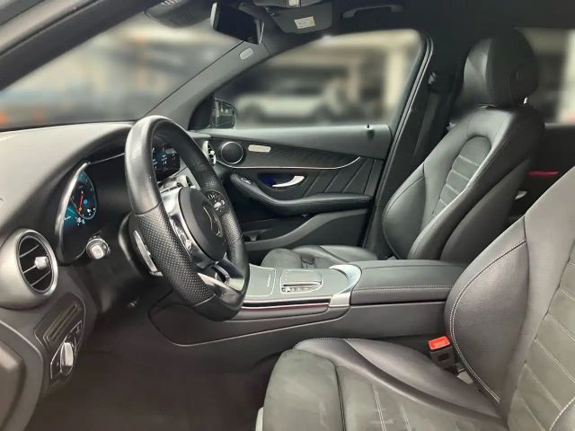Mercedes-Benz GLC 300 4MATIC AMG Line