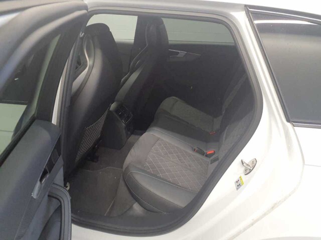 Audi RS4 Avant Quattro