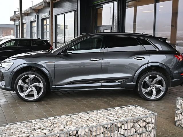 Audi e-tron Quattro