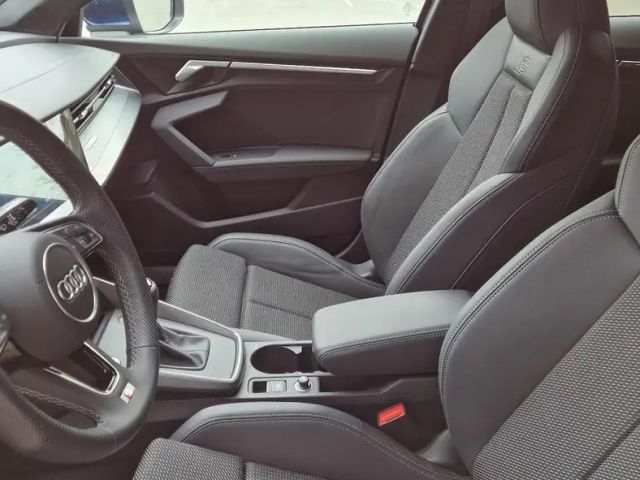 Audi A3 35 TFSI S-Line Sedan Sportback