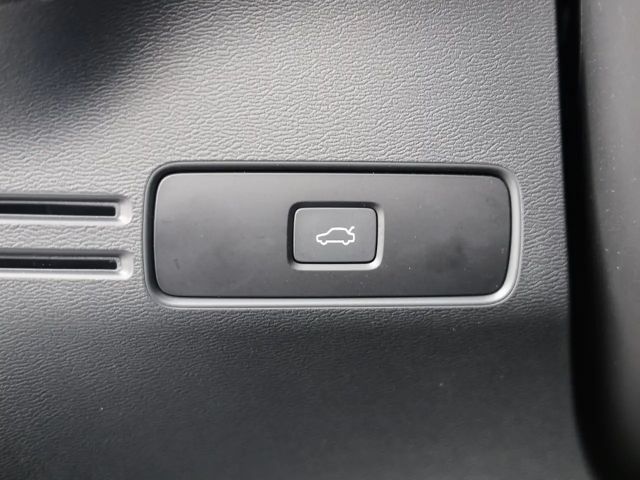 Volvo XC40 Dark Plus