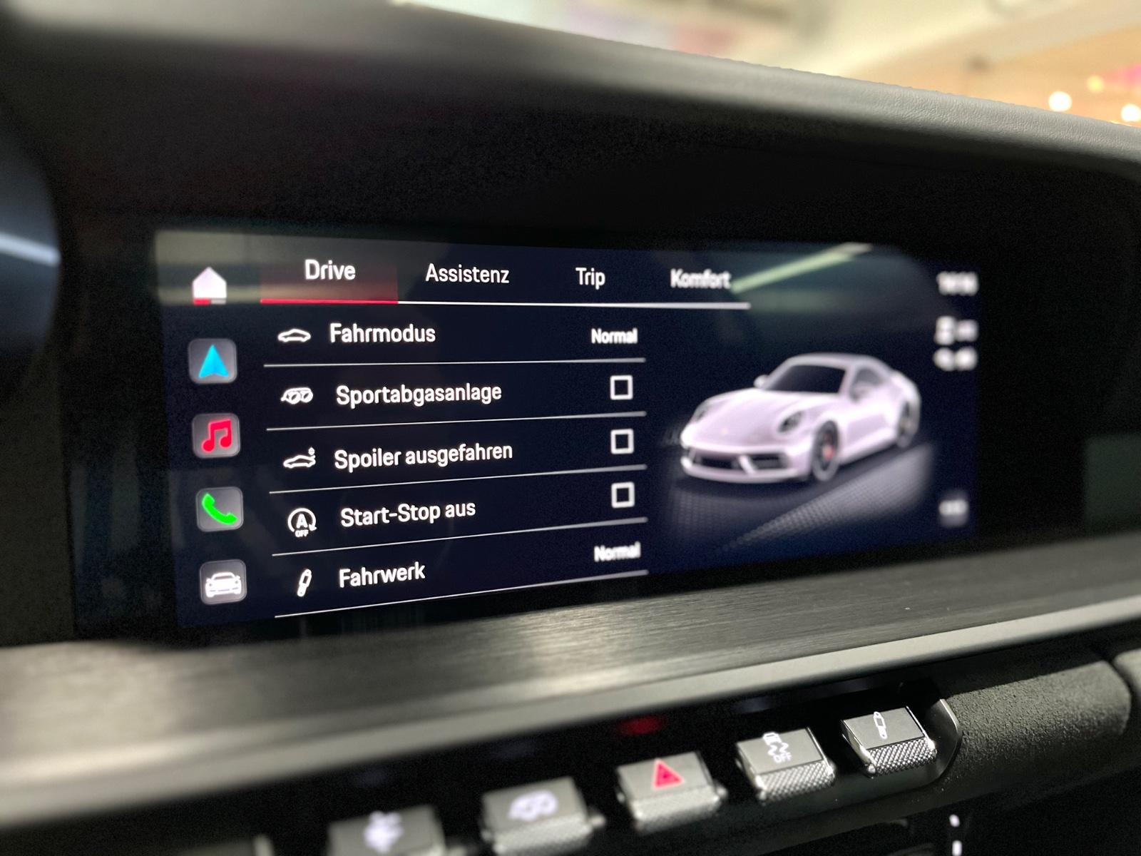 Porsche 911 992 Cabriolet Carrera GTS