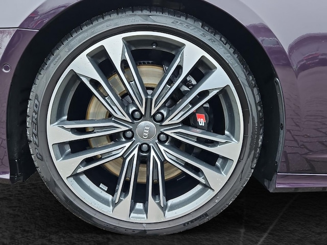 Audi S6 Quattro Sedan