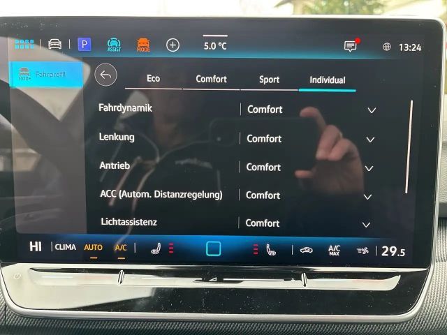 Volkswagen Golf DSG Sport