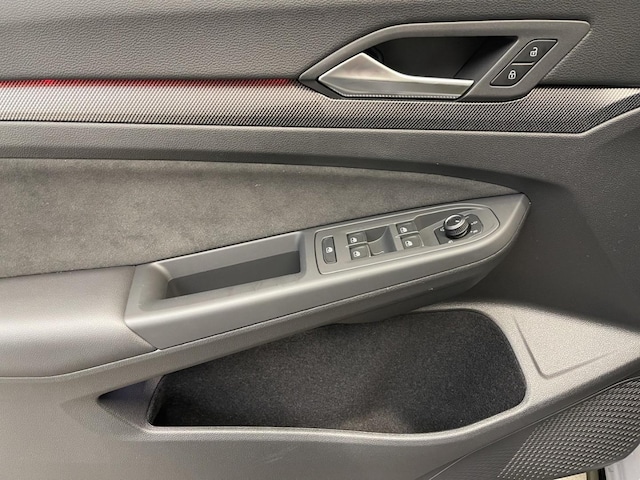 Volkswagen Golf 1.5 TSI