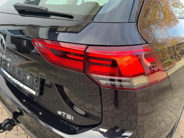 Volkswagen Golf DSG Golf VIII Life Variant