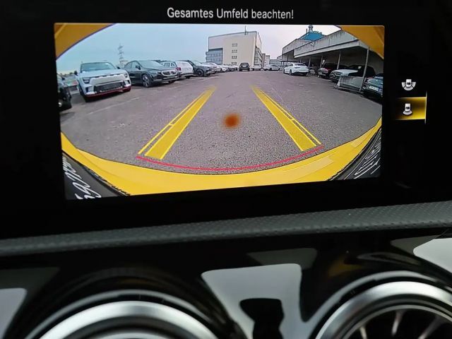 Mercedes-Benz A 35 AMG 4MATIC AMG Line