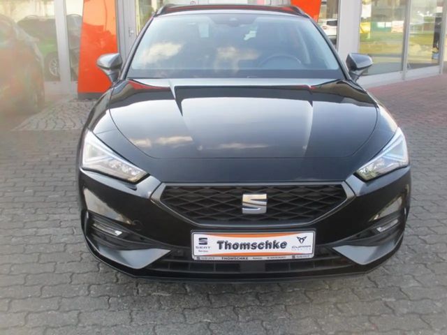 Seat Leon 1.5 eTSI FR-lijn Sportstourer