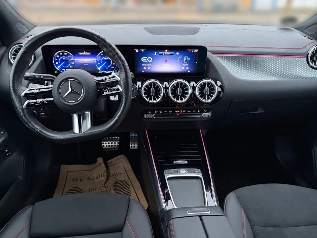 Mercedes-Benz EQA 350 4MATIC AMG Line