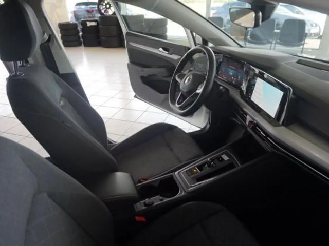 Volkswagen Golf DSG Variant