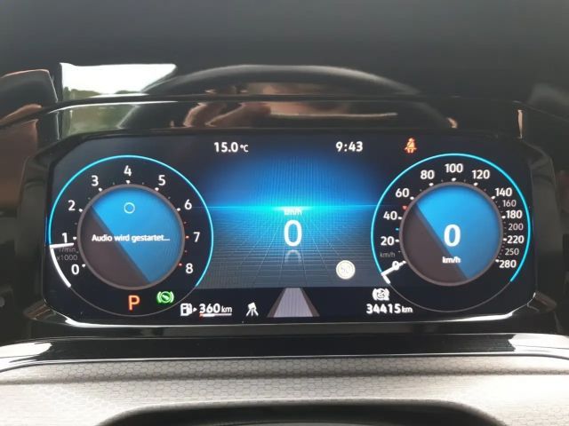 Volkswagen Golf DSG GTI Style