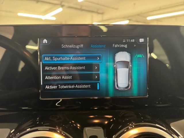 Mercedes-Benz GLA 200 Progressive