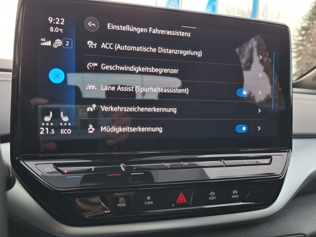 Volkswagen ID.5 +AHK+NAVI+PDC+ACC+SHZ+LED+APPCONN+19"LMRÄDER