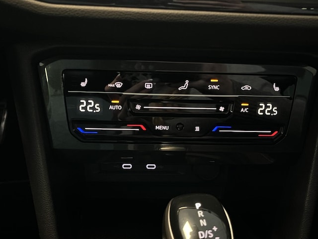 Volkswagen Tiguan Tiguan 2.0   R-L  BT180TSI D7A