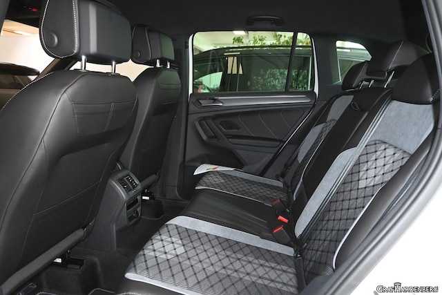 Volkswagen Tiguan 4Motion DSG R-Line