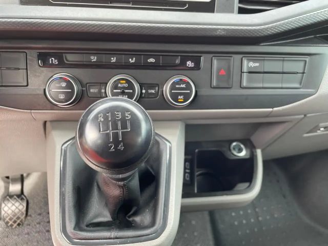 Volkswagen Caravelle 2.0 TDI T6 Trendline