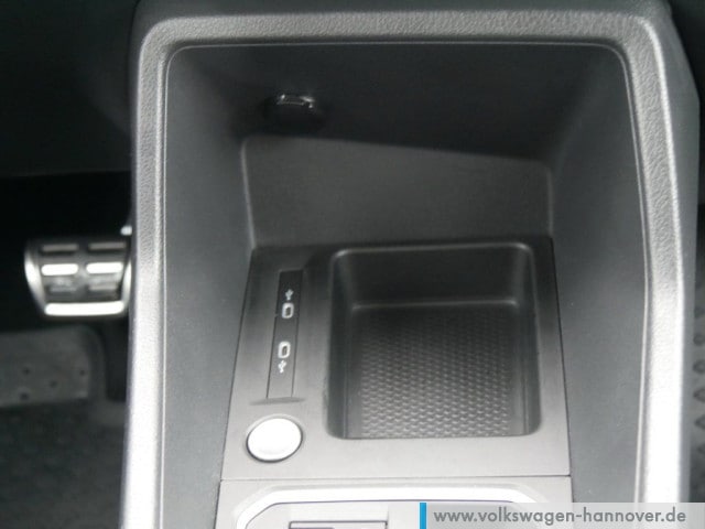 Volkswagen Caddy 1.5 TSI Combi DSG Style