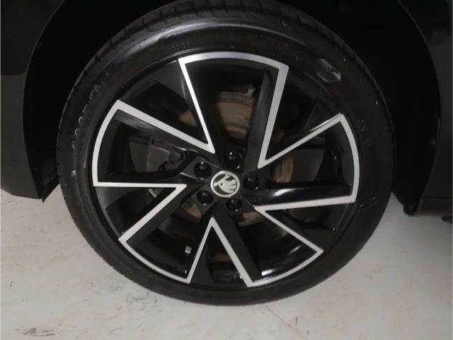 Skoda Kamiq 1.0 TSI Monte Carlo