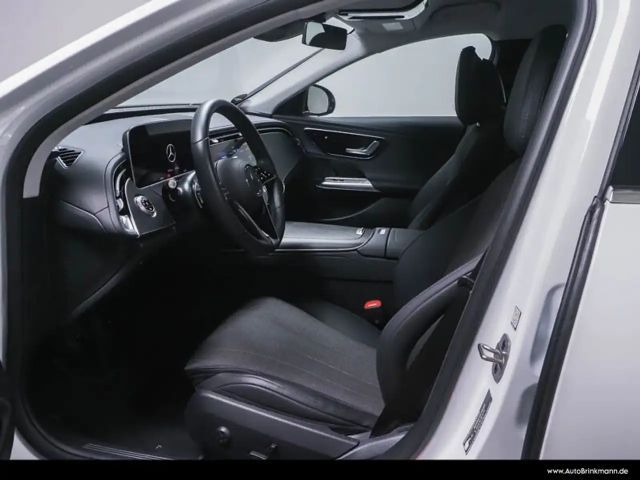 Mercedes-Benz E 200 AVANTGARDE